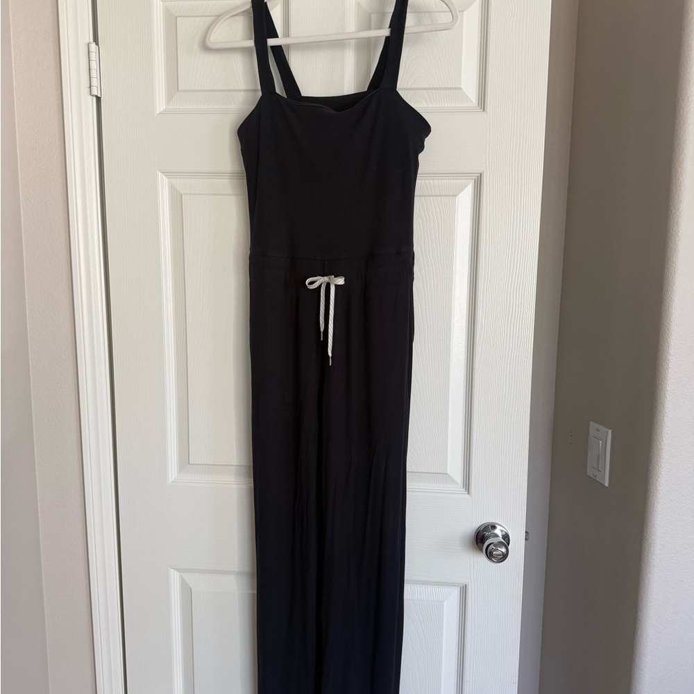 Vuori Black Ribbed Jumpsuit with White Drawstring and built in shelf bra size L